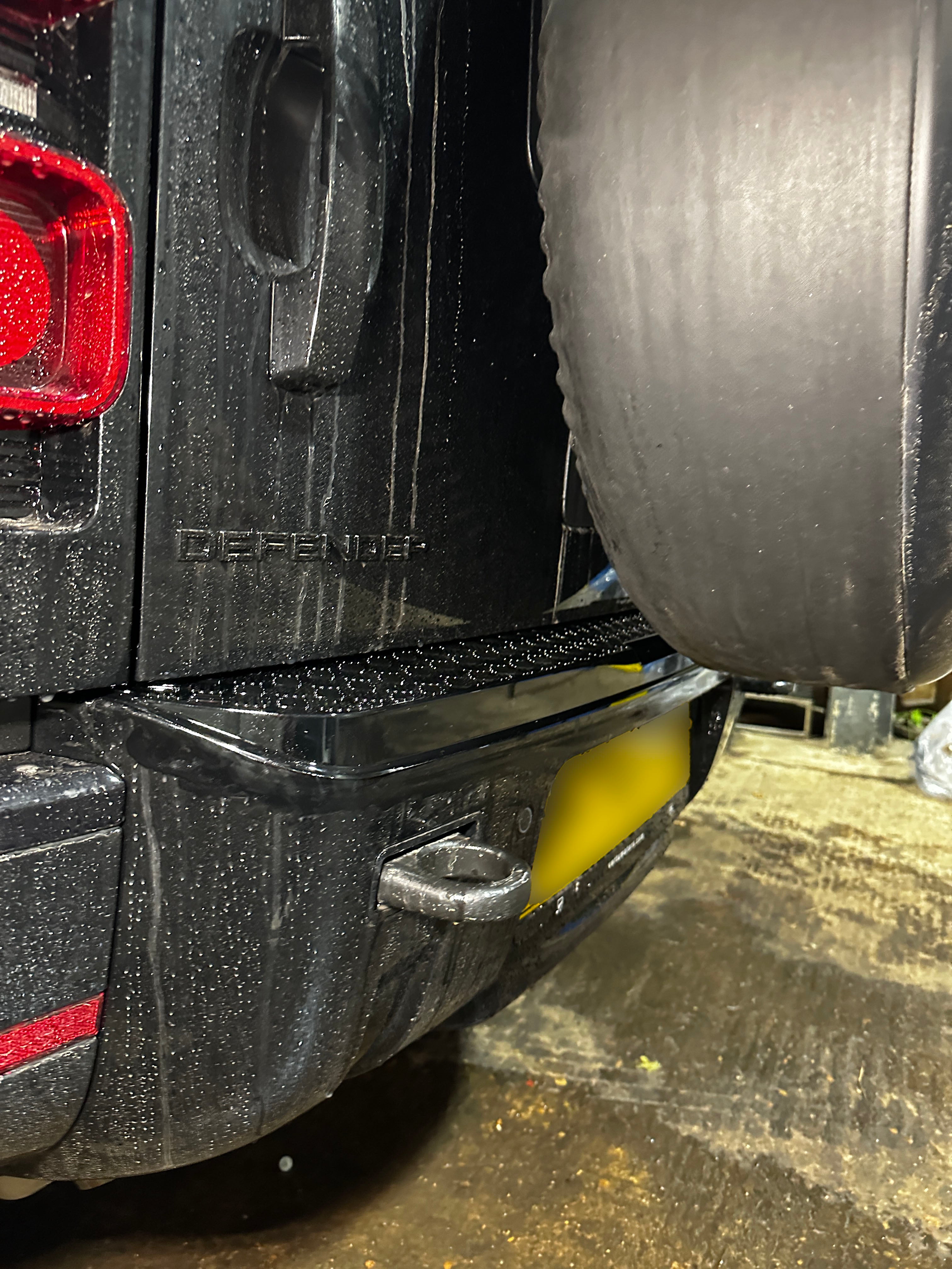 2020+ Defender Gloss Chequerplate Bumper Protector
