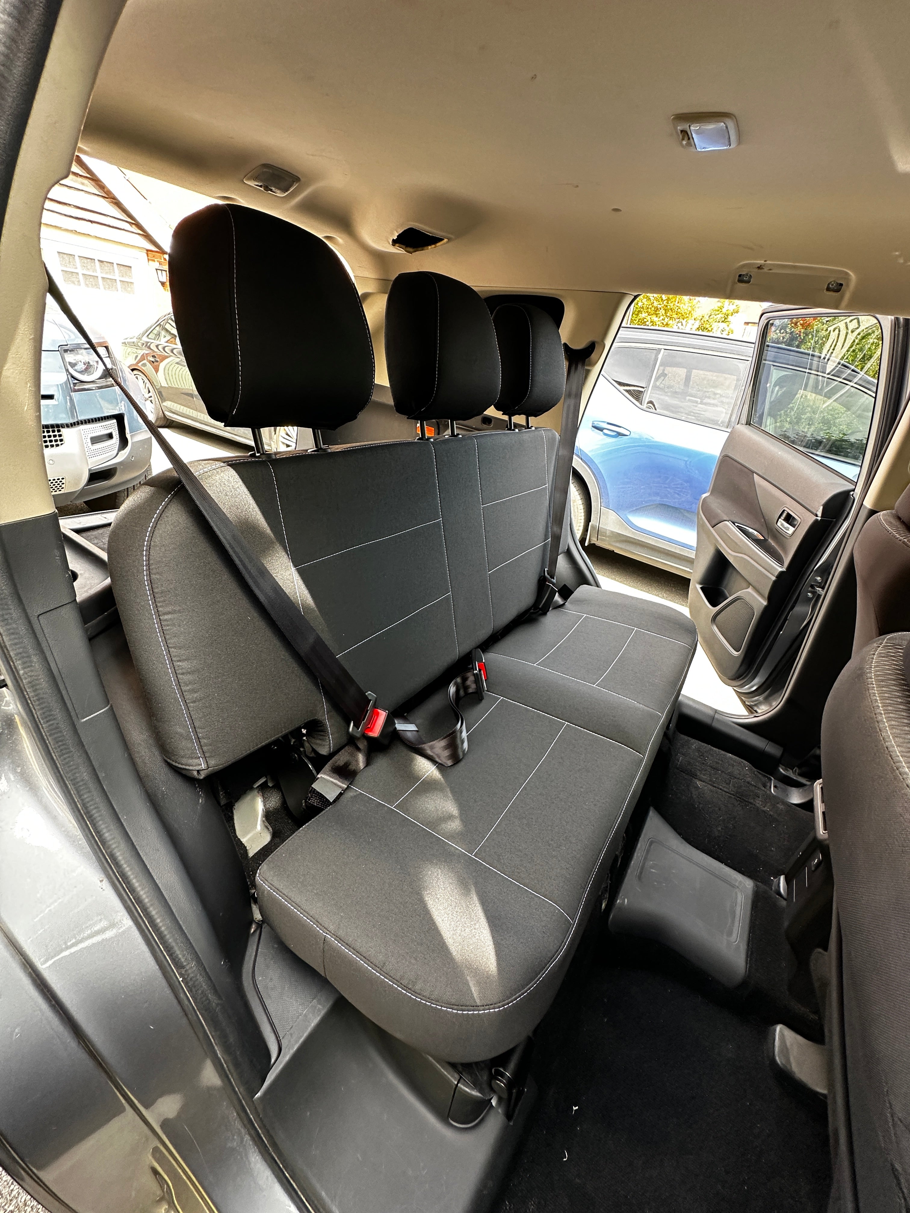 Mitsubishi Outlander PHEV Commercial Rear Seat Conversion