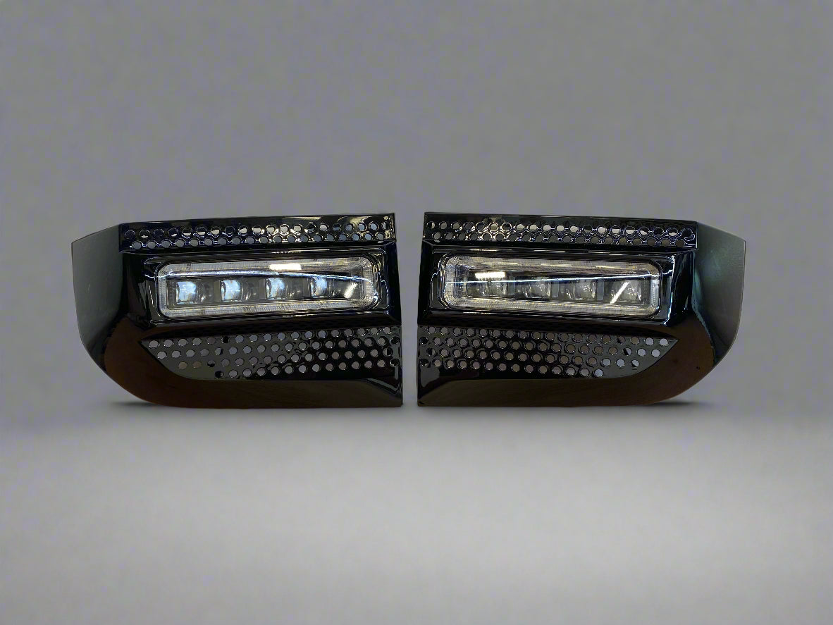 L663 Defender (2020+) Gloss Black Fog Lights
