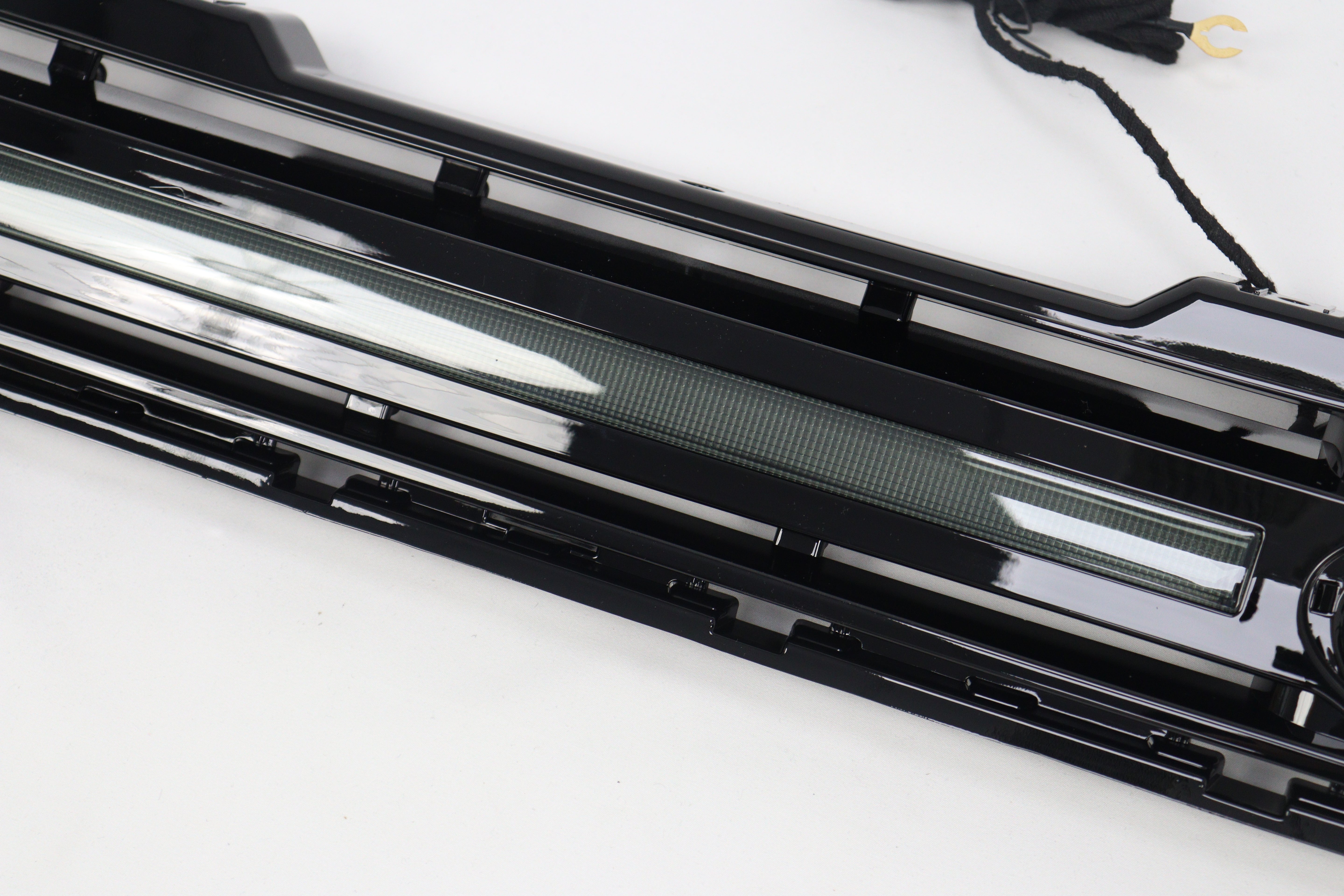 L663 2020+ Defender Smoked LED Front Grille