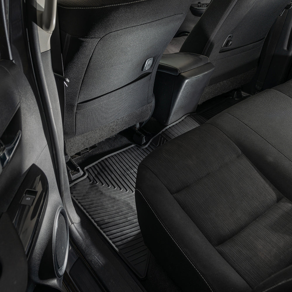 Toyota Hilux Rubber Floor Mats (2011+)