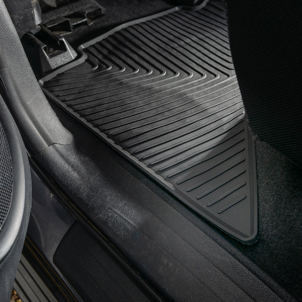 Toyota Hilux Rubber Floor Mats (2011+)
