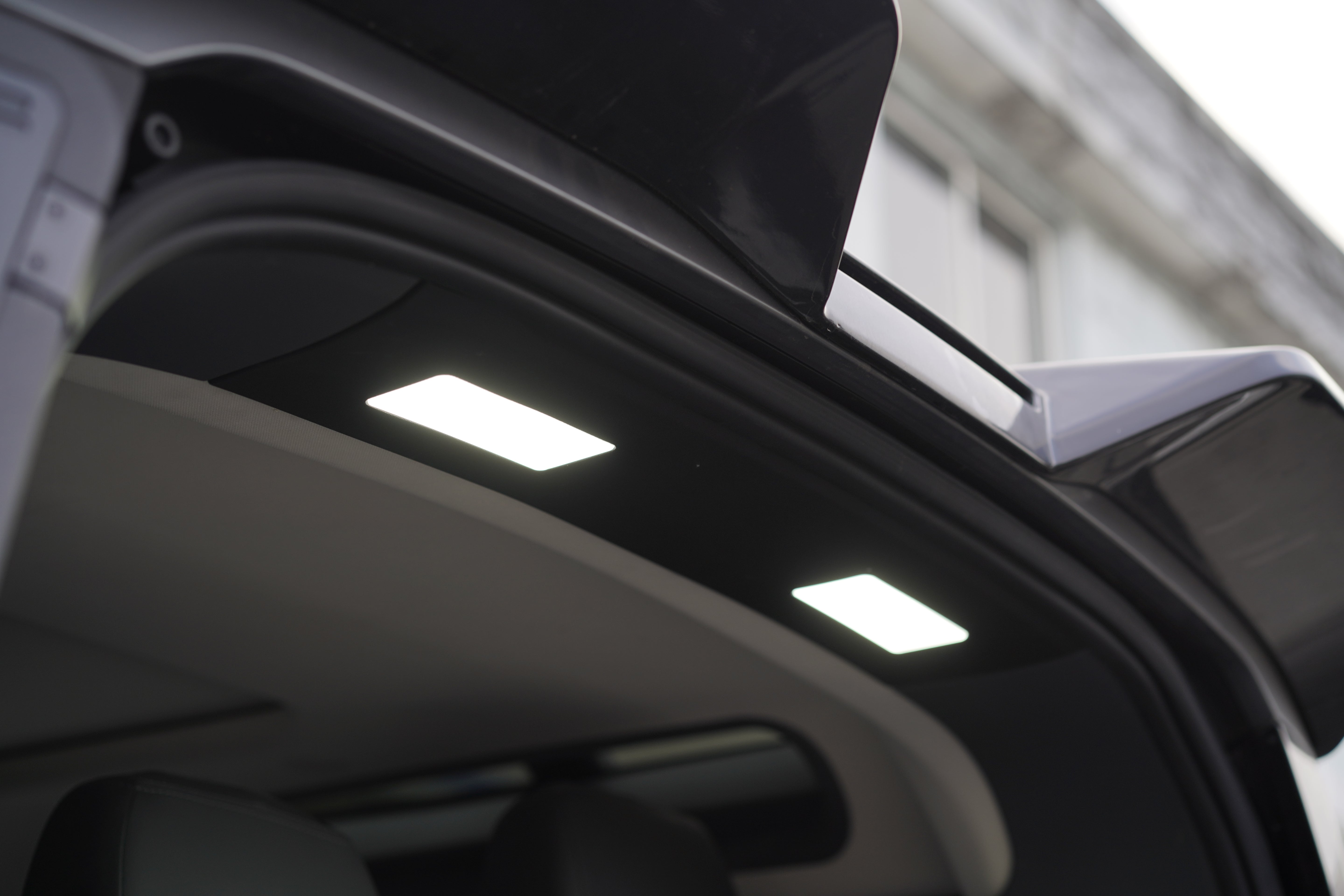 Plug & Play Rear Loadspace Light for L663 Defender