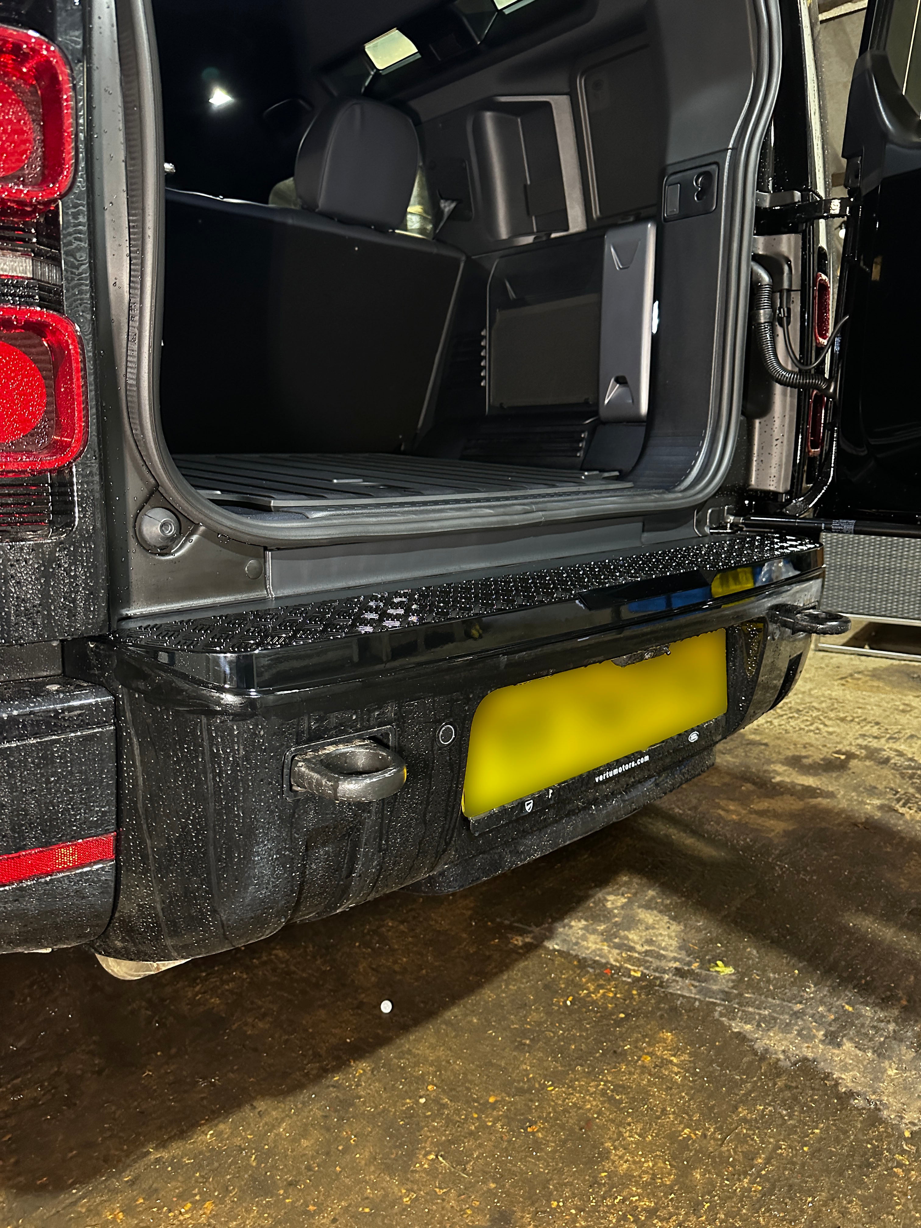 2020+ Defender Gloss Chequerplate Bumper Protector